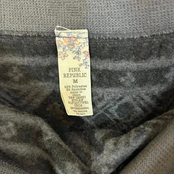 2/$30 Pink Republic Size Medium Fleece Insulated Leggings Girls Comfy Outdoors - Picture 7 of 10